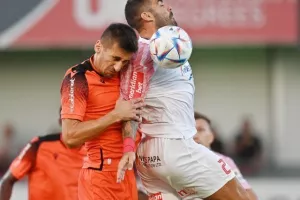 Καρμιώτισσα - Νέα Σαλαμίνα: Πρεμιέρα με το… δεξί με ερυθρόλευκες γκολάρες! (φώτος)