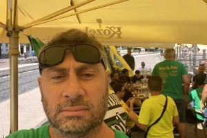 (ΦΩΤΟΣ/ΒΙΝΤΕΟ) Ξεκίνησε το Pre Game Party για τους ΑΕΚτζήδες! 