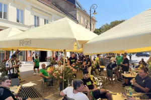 (ΦΩΤΟΣ/ΒΙΝΤΕΟ) Ξεκίνησε το Pre Game Party για τους ΑΕΚτζήδες! 