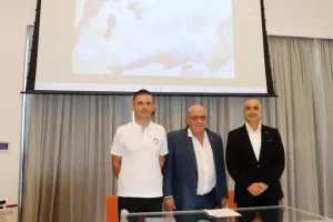 DEAL/Υπογραφές