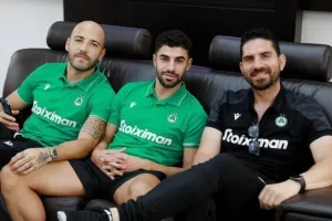 Πλούσιο φωτορεπορτάζ από το αεροδρόμιο - Αναχωρεί η Ομόνοια 
