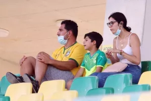 ΦΩΤΟΣ: Ο κόσμος στην ΑΡΕΝΑ 