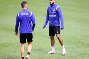 (ΒΙΝΤΕΟ/ΦΩΤΟΣ) Η... τελευταία του ΑΠΟΕΛ