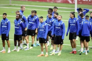 (ΒΙΝΤΕΟ/ΦΩΤΟΣ) Η... τελευταία του ΑΠΟΕΛ