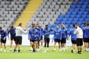 (ΒΙΝΤΕΟ/ΦΩΤΟΣ) Η... τελευταία του ΑΠΟΕΛ