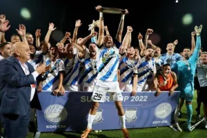 Απόλλων: Η απονομή στους σούπερ... πρωταθλητές! (βίντεο/φώτος)