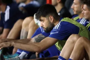 Νέα Σαλαμίνα - Ανόρθωση: Φιλικό... διπλό! (φώτος)