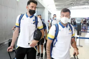 "Πέταξε"... για Σουηδία το ΑΠΟΕΛ (Φώτος)