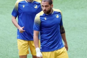 Η προπόνηση του ΑΠΟΕΛ στην Tele2 Arena (φώτος)