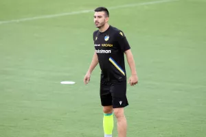 Μάγκλιτσα, από... Μασσαλία!