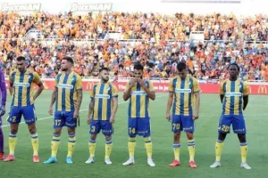 AΠΟΕΛ - Djurgårdens: Πήγε για ΘΡΥΛΙΚΗ ανατροπή, έμεινε... στα μισά (φώτος)