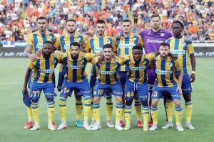 AΠΟΕΛ - Djurgårdens: Πήγε για ΘΡΥΛΙΚΗ ανατροπή, έμεινε... στα μισά (φώτος)
