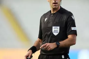 AΠΟΕΛ - Djurgårdens: Πήγε για ΘΡΥΛΙΚΗ ανατροπή, έμεινε... στα μισά (φώτος)