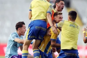 AΠΟΕΛ - Djurgårdens: Πήγε για ΘΡΥΛΙΚΗ ανατροπή, έμεινε... στα μισά (φώτος)