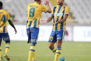 AΠΟΕΛ - Djurgårdens: Πήγε για ΘΡΥΛΙΚΗ ανατροπή, έμεινε... στα μισά (φώτος)