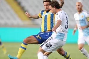 AΠΟΕΛ - Djurgårdens: Πήγε για ΘΡΥΛΙΚΗ ανατροπή, έμεινε... στα μισά (φώτος)