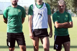Πανέτοιμη η ΑΕΚ, ολοκλήρωσε για Ντνίπρο (βίντεο/φώτος)