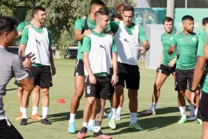 Πανέτοιμη η ΑΕΚ, ολοκλήρωσε για Ντνίπρο (βίντεο/φώτος)