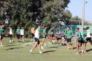 Πανέτοιμη η ΑΕΚ, ολοκλήρωσε για Ντνίπρο (βίντεο/φώτος)