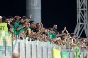 ΑΕK - Ντνίπρο: ΑΕΚΑΡΑ... στους ομίλους του Γιουρόπα με τριάρα! (Φώτος)