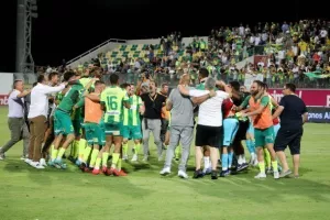 ΑΕK - Ντνίπρο: ΑΕΚΑΡΑ... στους ομίλους του Γιουρόπα με τριάρα! (Φώτος)