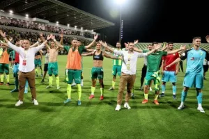 ΑΕK - Ντνίπρο: ΑΕΚΑΡΑ... στους ομίλους του Γιουρόπα με τριάρα! (Φώτος)