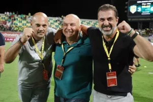 ΑΕK - Ντνίπρο: ΑΕΚΑΡΑ... στους ομίλους του Γιουρόπα με τριάρα! (Φώτος)