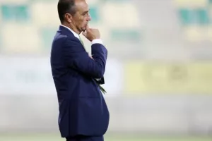ΑΕΚ-Δόξα: Κόλλησε... και γκέλαρε! (φώτος)