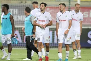 ΑΕΚ-Δόξα: Κόλλησε... και γκέλαρε! (φώτος)