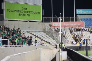 ΕΝΤΑΣΗ στις κερκίδες (βίντεος/φώτος)