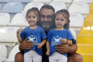 Πανέμορφη