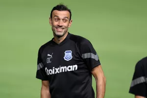 Πρόκριση στον Πειραιά!
