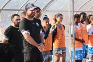 Απόλλων Ladies: Πρεμιέρα με τριάρα στο Champions League! (φώτος)