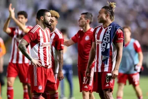 Απόλλων - Ολυμπιακός: Δεν κέρδισε, δεν έχασε, μπορεί να προκριθεί... (φώτος)