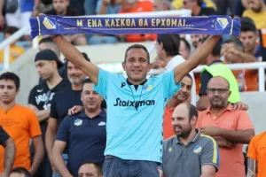 AΠΟΕΛ - Djurgårdens: Πήγε για ΘΡΥΛΙΚΗ ανατροπή, έμεινε... στα μισά (φώτος)