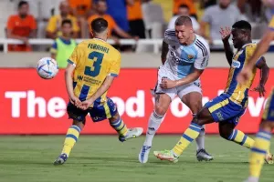 AΠΟΕΛ - Djurgårdens: Πήγε για ΘΡΥΛΙΚΗ ανατροπή, έμεινε... στα μισά (φώτος)