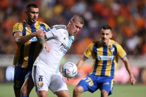 AΠΟΕΛ - Djurgårdens: Πήγε για ΘΡΥΛΙΚΗ ανατροπή, έμεινε... στα μισά (φώτος)