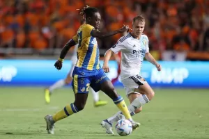 AΠΟΕΛ - Djurgårdens: Πήγε για ΘΡΥΛΙΚΗ ανατροπή, έμεινε... στα μισά (φώτος)