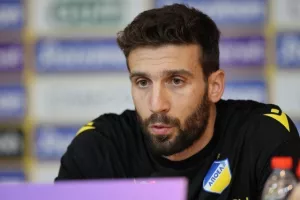 Σωφρόνης/ "Να είμαστε συγκεντρωμένοι και να θέσουμε τις βάσεις"