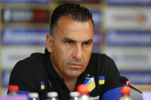 Σωφρόνης/ "Να είμαστε συγκεντρωμένοι και να θέσουμε τις βάσεις"