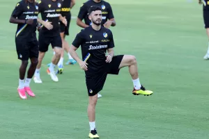 Δουλεύει/ΑΠΟΕΛ