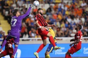 ΑΠΟΕΛ - Κιζιλζάρ: Κυριάρχησε και πήρε προβάδισμα με Εφραίμ! (φώτος)