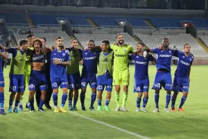 (ΒΙΝΤΕΟ Kerkida) "Σείστηκε" η ανατολική - Έστησαν πάρτι οι ΜΑΧΗΤΕΣ