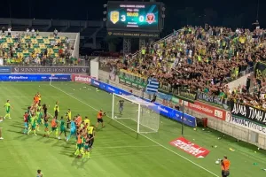 ΕΤΣΙ πανηγυρίστηκε η σπουδαία πρόκριση! (Φώτος/Βίντεο)