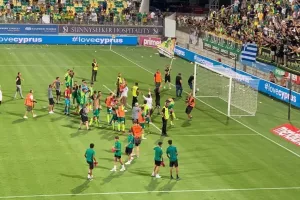 ΕΤΣΙ πανηγυρίστηκε η σπουδαία πρόκριση! (Φώτος/Βίντεο)