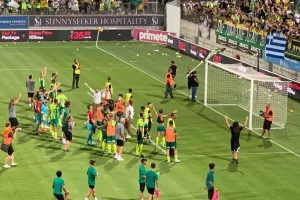 ΕΤΣΙ πανηγυρίστηκε η σπουδαία πρόκριση! (Φώτος/Βίντεο)