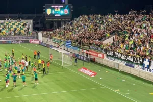 ΕΤΣΙ πανηγυρίστηκε η σπουδαία πρόκριση! (Φώτος/Βίντεο)