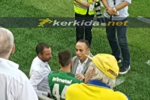 Δίπλα στους συμπαίκτες του ο Τόμοβιτς