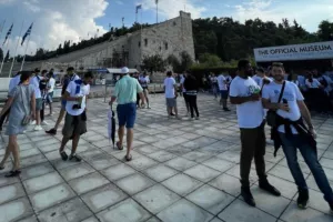 Απόλλων: Ανέβηκαν τα... ντεσιμπέλ στην Αθήνα (Βίντεο/Φώτος Kerkida)