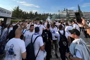 Απόλλων: Ανέβηκαν τα... ντεσιμπέλ στην Αθήνα (Βίντεο/Φώτος Kerkida)